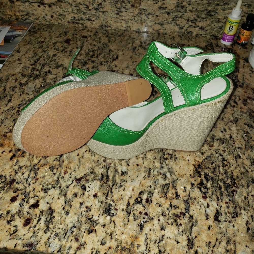 $50 - Picture 2 of 4